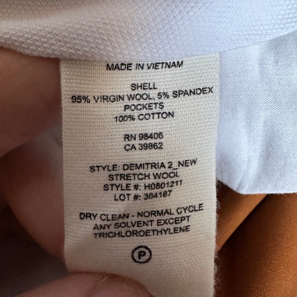 NWOT Theory Demitria 2 Flare Leg Stretch Wool Pants in New Vicuna - Picture 6 of 6